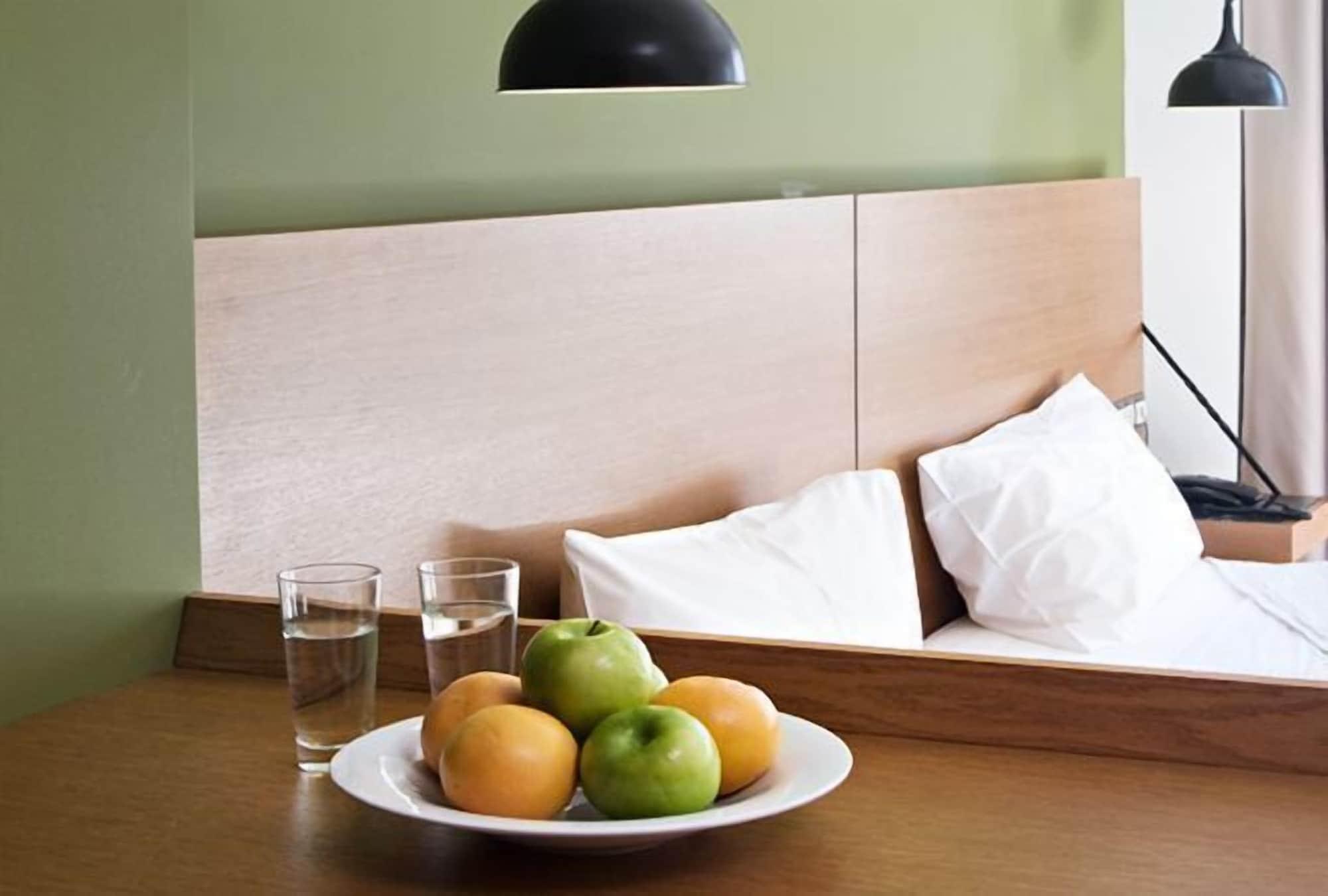 A For Athens Hotel Ngoại thất bức ảnh